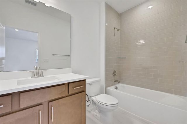 5565 MARSHELDER STREET, Apopka, FL 32712