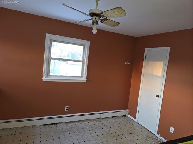 250 Overton Street, Deer Park, NY 11729