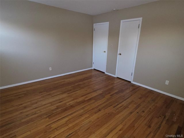 250 Overton Street, Deer Park, NY 11729