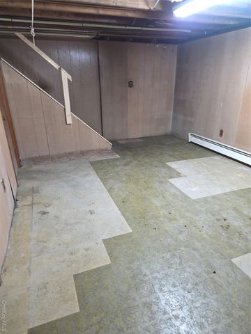 250 Overton Street, Deer Park, NY 11729