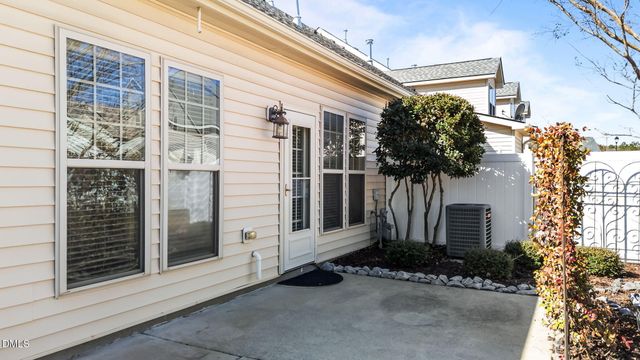 66 Bannerview Drive, Garner, NC 27529