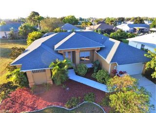 1820 SW 29th TER, Cape Coral, FL 33914