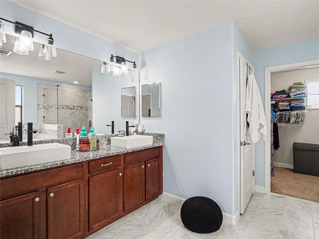 12027 CARDINAL FLOWER DR, Riverview, FL 33579
