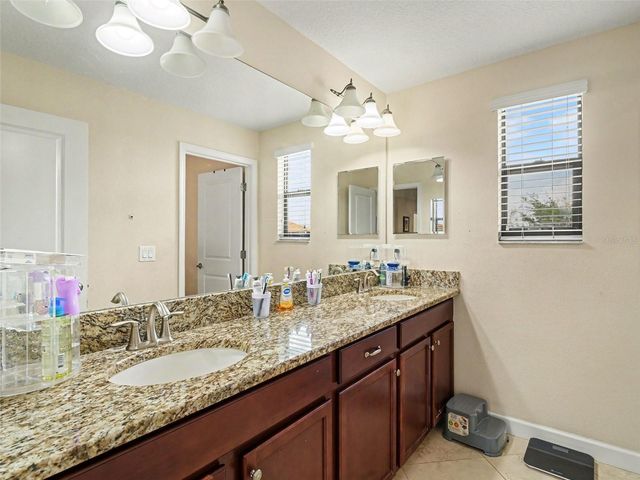12027 CARDINAL FLOWER DR, Riverview, FL 33579
