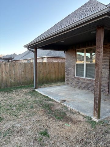 1803 SW Stonegrove Road, Bentonville, AR 72713