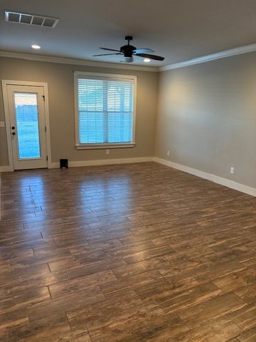 1803 SW Stonegrove Road, Bentonville, AR 72713