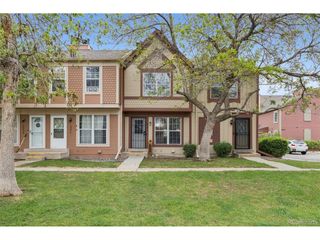 14201 E Hawaii Cir B, Aurora, CO 80012