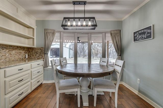 2717 Charleston Road, Edmond, OK 73025