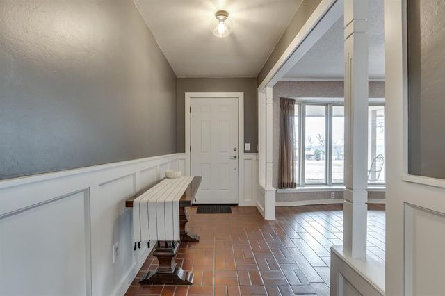 2717 Charleston Road, Edmond, OK 73025