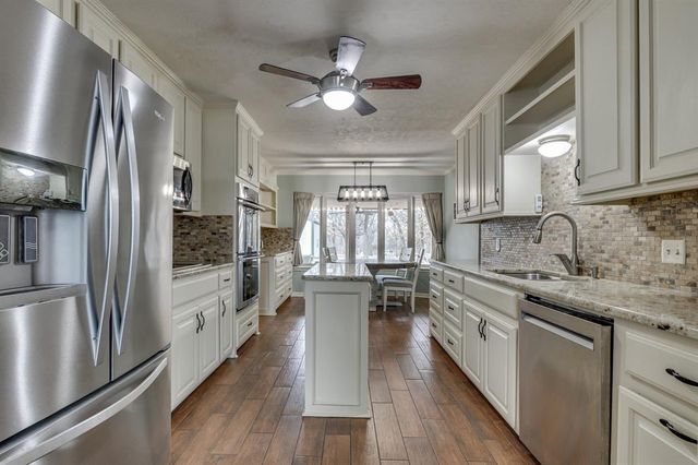 2717 Charleston Road, Edmond, OK 73025