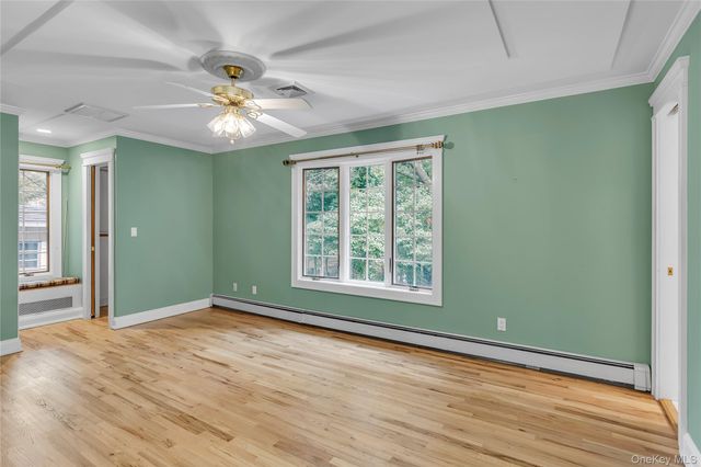 15 Veronica Court, Smithtown, NY 11787