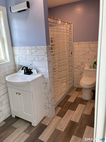9 Loomis Street, Winchester, CT 06098