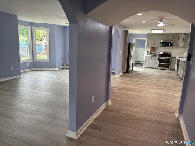 9 Loomis Street, Winchester, CT 06098