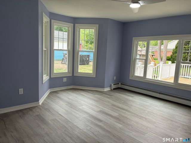 9 Loomis Street, Winchester, CT 06098