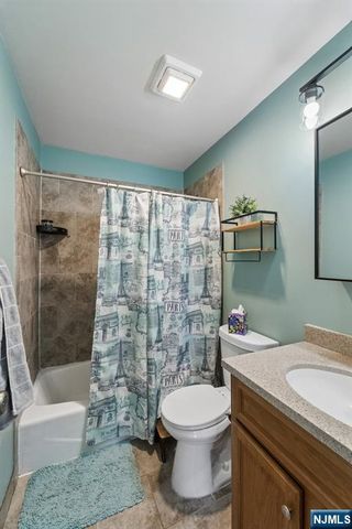 747 Riverside Avenue C-8, Lyndhurst, NJ 07071