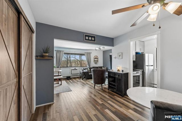 747 Riverside Avenue C-8, Lyndhurst, NJ 07071