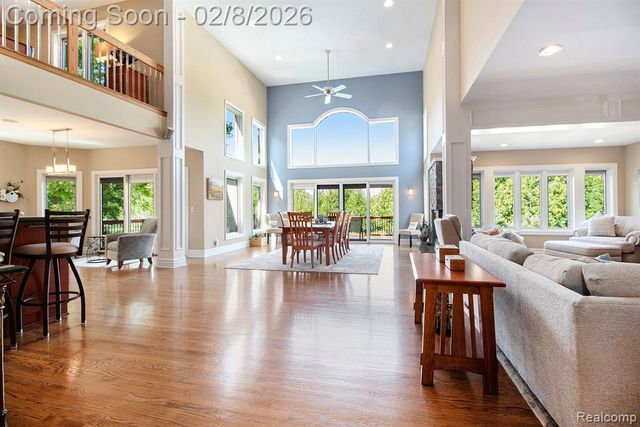 4973 Parview Drive, Clarkston, MI 48346