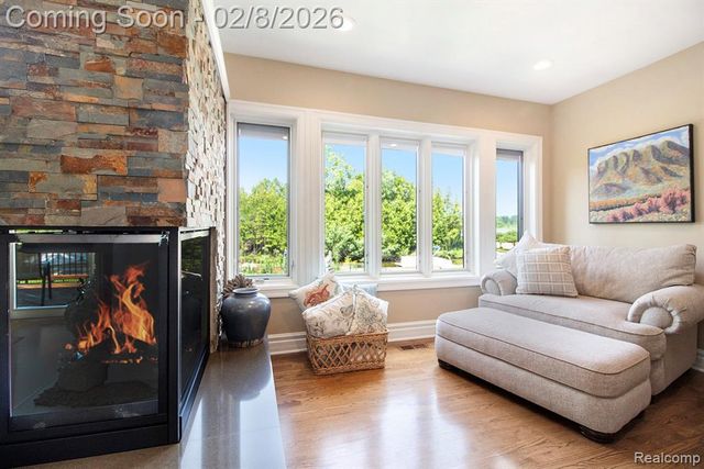 4973 Parview Drive, Clarkston, MI 48346