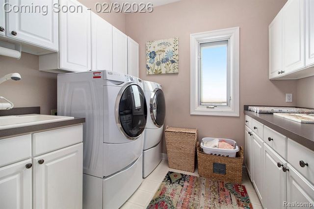 4973 Parview Drive, Clarkston, MI 48346