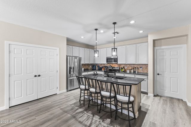 10203 W ALBENIZ Place, Tolleson, AZ 85353