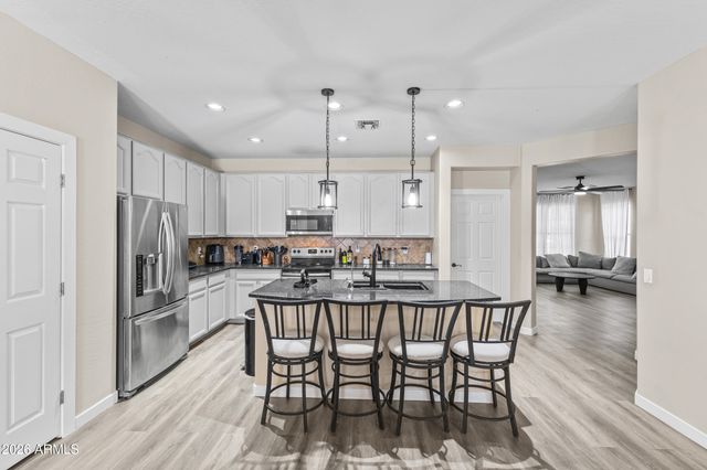 10203 W ALBENIZ Place, Tolleson, AZ 85353