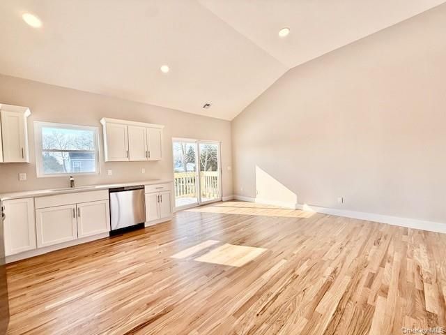 40 St George Drive, Shirley, NY 11967