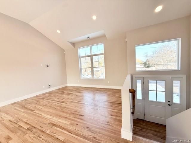 40 St George Drive, Shirley, NY 11967