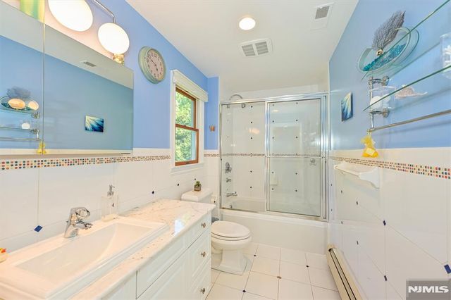111 Magnolia Avenue, Cresskill, NJ 07626