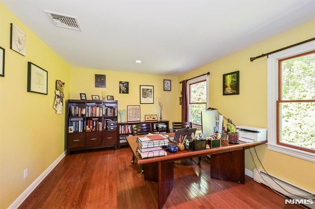 111 Magnolia Avenue, Cresskill, NJ 07626