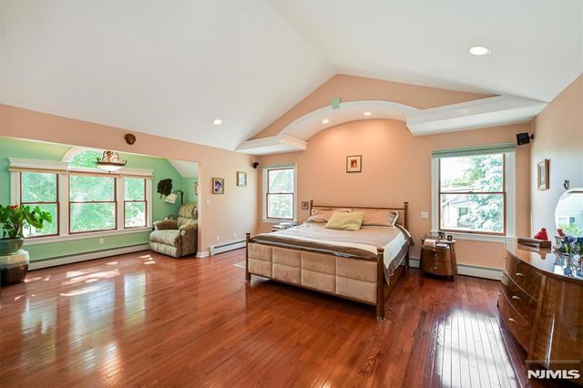111 Magnolia Avenue, Cresskill, NJ 07626
