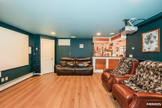 111 Magnolia Avenue, Cresskill, NJ 07626