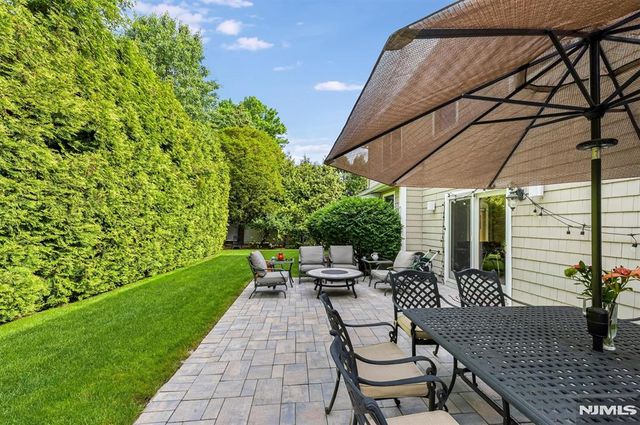 111 Magnolia Avenue, Cresskill, NJ 07626