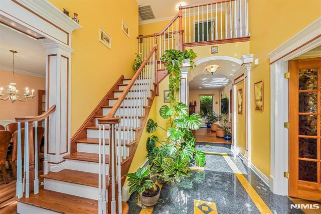 111 Magnolia Avenue, Cresskill, NJ 07626