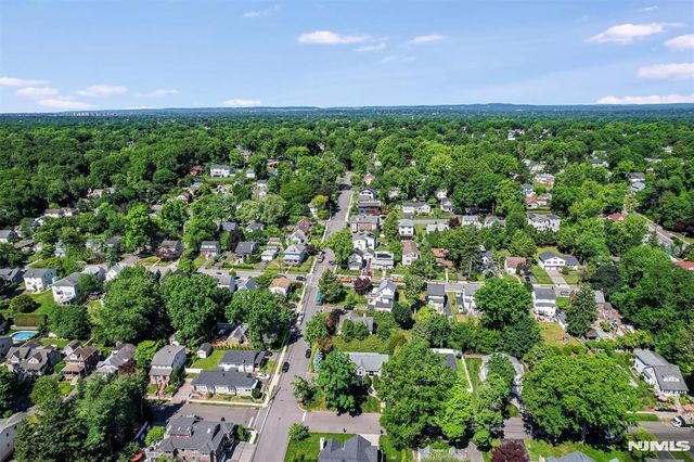 111 Magnolia Avenue, Cresskill, NJ 07626