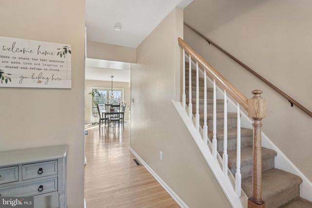 54 S COUNTY LINE RD, Telford, PA 18969