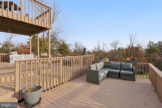 54 S COUNTY LINE RD, Telford, PA 18969