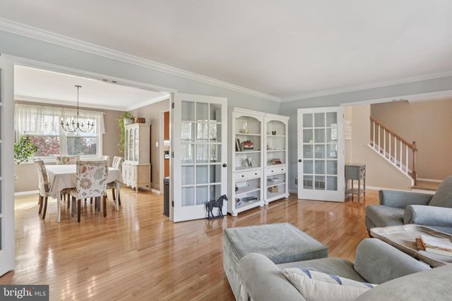 54 S COUNTY LINE RD, Telford, PA 18969