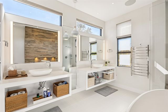 4420 Holland Avenue A, Dallas, TX 75219