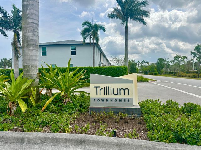 2401 SE Tarvest Way, Stuart, FL 34997