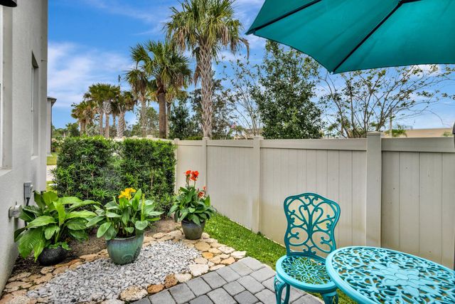 2401 SE Tarvest Way, Stuart, FL 34997