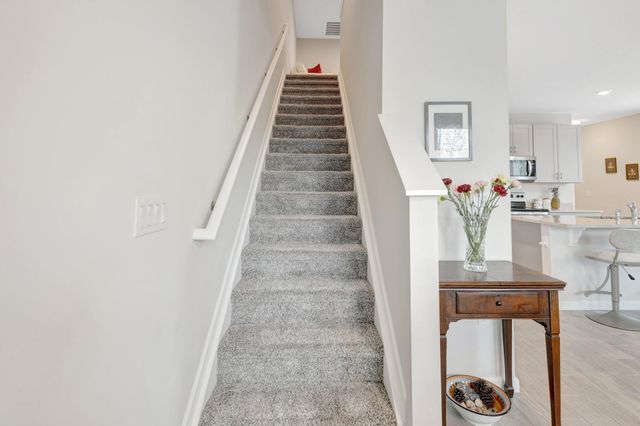 2401 SE Tarvest Way, Stuart, FL 34997