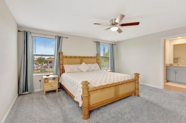 2401 SE Tarvest Way, Stuart, FL 34997