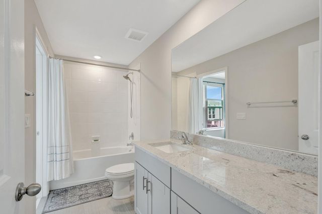 2401 SE Tarvest Way, Stuart, FL 34997