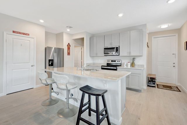 2401 SE Tarvest Way, Stuart, FL 34997