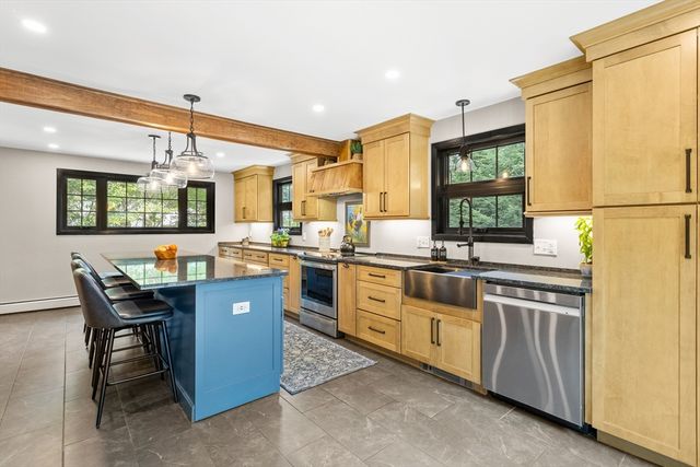 124 Gregory St, Waltham, MA 02451