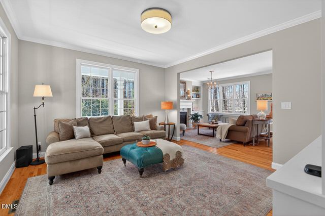 7707 Still Crossing Road, Chapel Hill, NC 27516