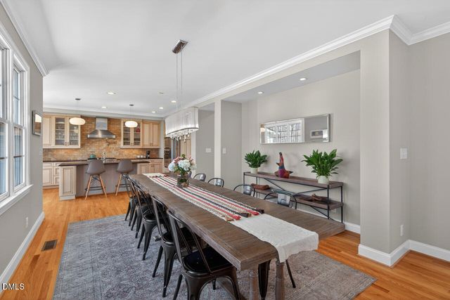 7707 Still Crossing Road, Chapel Hill, NC 27516