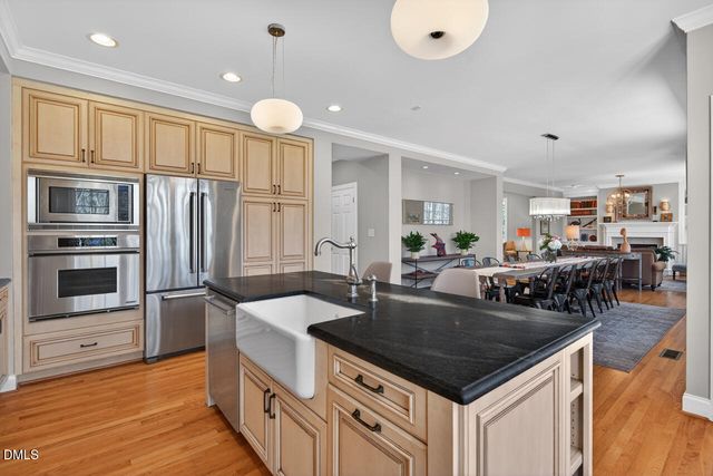 7707 Still Crossing Road, Chapel Hill, NC 27516