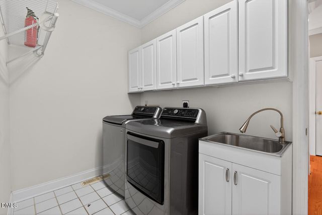 7707 Still Crossing Road, Chapel Hill, NC 27516