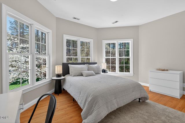 7707 Still Crossing Road, Chapel Hill, NC 27516